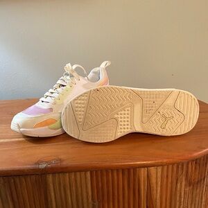 Women's Multicolor Puma  Sneakers
